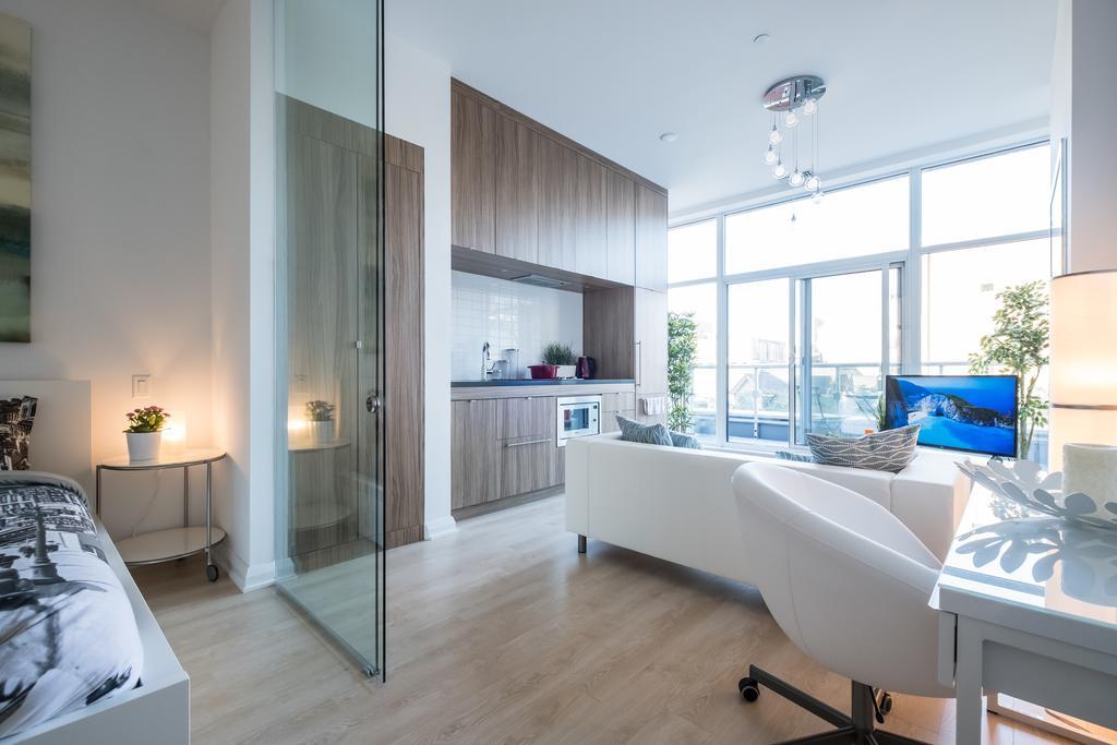 Luxury In Yorkville Toronto Exterior foto