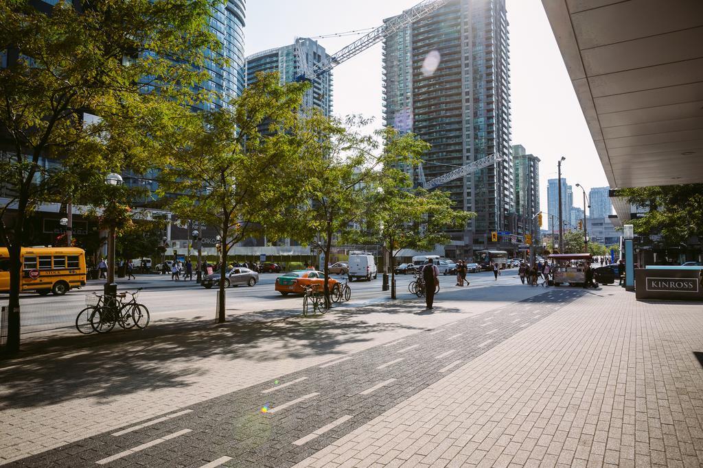 Luxury In Yorkville Toronto Exterior foto