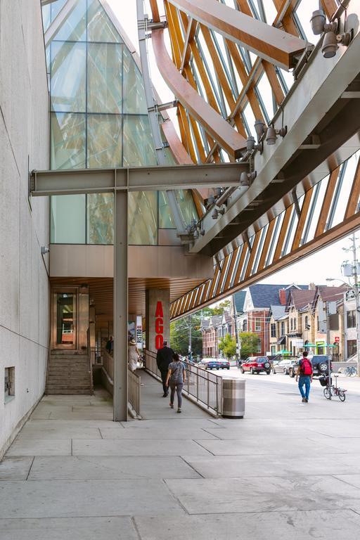 Luxury In Yorkville Toronto Exterior foto